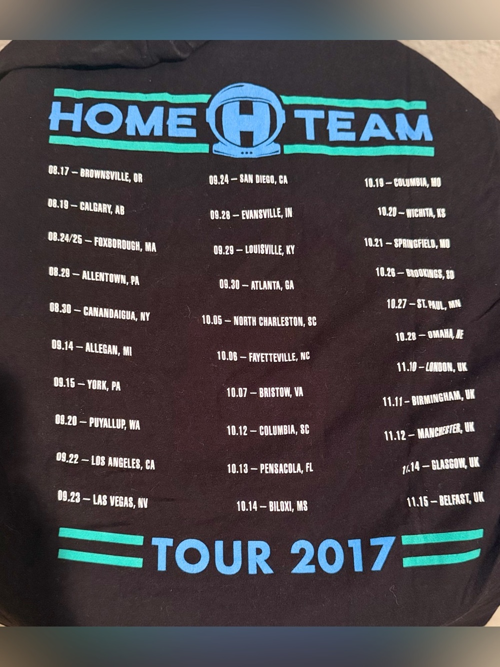 Thomas Rhett “Home Team Tour 2017” official Concert T-Shirt - Size Medium - Picture 4 of 5